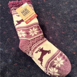 Muk Luks Women's Purple and White Cabin Socks